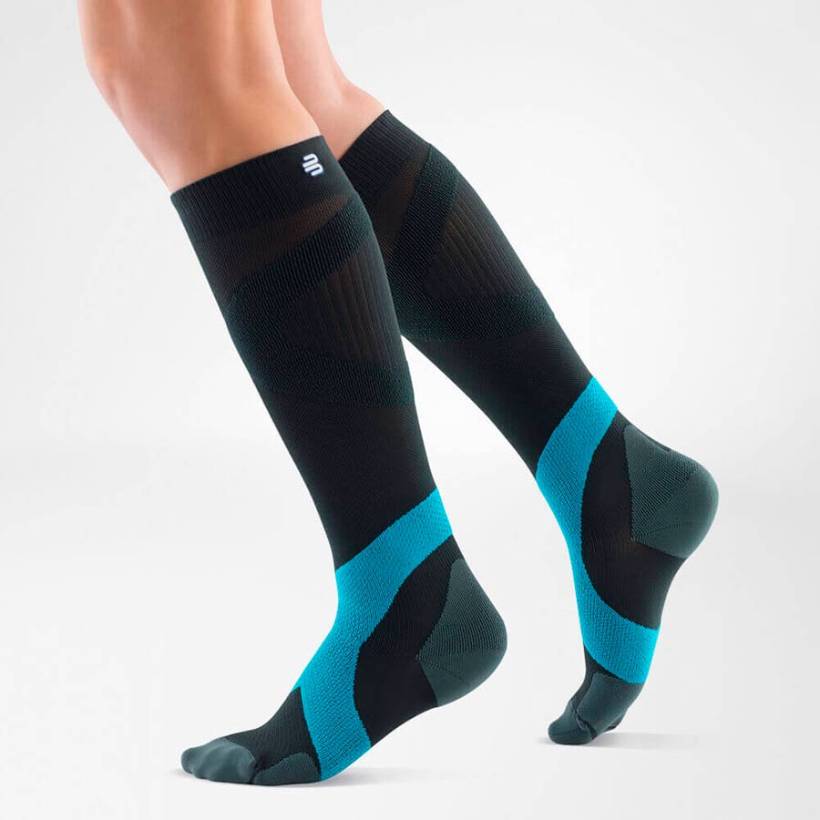 sports-compression-socks_ball-racket