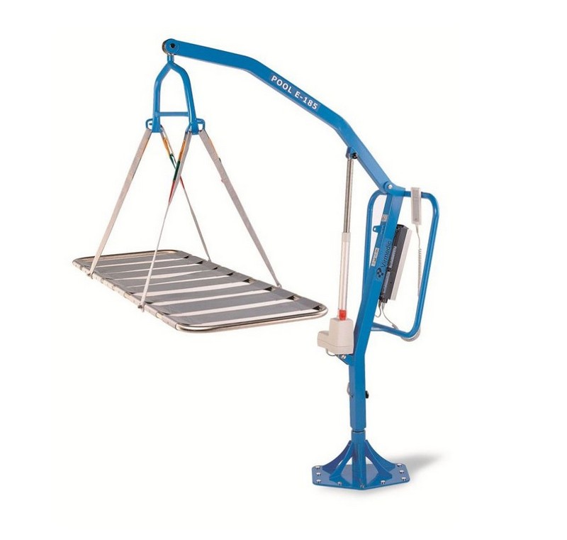 Grúas para piscinas